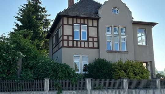 Bild von Stadtvilla, 6 helle Zimmer, 177 m² WFL mit Garten und Garage in Nobitz OT Lehndorf