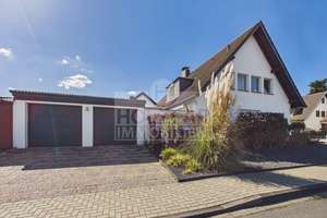 GROßZÜGIGES FAMILIENHAUS - SYSTEMATISCH MODERNISIERT INKLUSIVE NEUER WÄRMEPUMPE IN BONN HOLZLAR – Die vollständige Adresse der Immobilie erhältst du vom Anbieter., 53229 Holzlar, Bonn – Vorschaubild 3