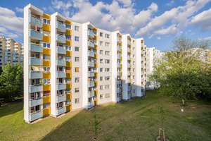 Pärchenwohnung frei – Paul-Gerhardt-Ring 5, 13589 Falkenhagener Feld, Berlin – Vorschaubild 1