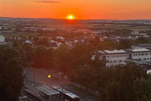 STUTTGART-GIEBEL - 2,5-ZIMMER-ETW, 9. OG, MODERN, AUFZUG, S/W-BALKON, EBK, 2 MIN. ZUR STADTBAHN. – 70499 Bergheim, Stuttgart – Vorschaubild 11