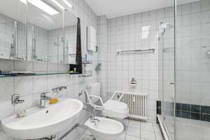 Property thumbnail 16