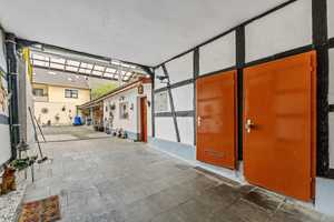 Kleinbüllesheim: Einfamilienhaus mit Möglichkeit zum Zweifamilienhaus, Innenhof und reichlich Park – Euskirchen (Kreis) – Vorschaubild 3