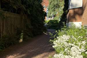 Lichtdurchflutete 3-Zimmer-Wohnung mit Loggia und Garage – Provisionsfrei in Hannover Groß-Buchholz! – Shepton-Mallet-Ring 9, 30655 Misburg-Nord, Hannover – Vorschaubild 3