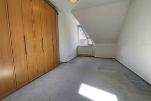Reiheneckhaus in Innenstadtlage mit Garten, Vollkeller und ausgebautem Spitzboden – Die vollständige Adresse der Immobilie erhältst du vom Anbieter., 49808 Lingen (Ems) – Vorschaubild 15