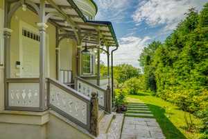 Historische Villa von 1904 mit Seeblick, großem Grundstück, Teich und viel Privatsphäre – Starnberg (Kreis) – Vorschaubild 4
