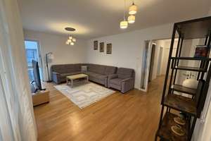 Alltagstaugliche 3-Zimmer-Wohnung mit Balkon in München-Aubing