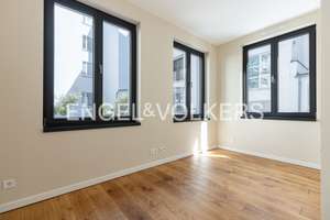 Moderne Eleganz im geschützten Hof-Ensemble: Refugium mit weitläufiger Terrasse & Blickachse zur ... – 60311 Altstadt, Frankfurt am Main – Vorschaubild 14