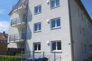 Schöne, helle vier Zimmer Wohnung mit 2 Balkonen in Nürnberg, Großgründlach – Miltenberger Straße 11, 90427 Großgründlach, Nürnberg – Vorschaubild 3