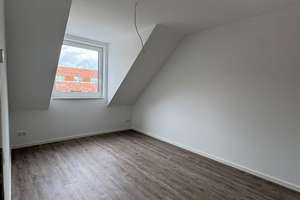 Erstbezug: 3-Zimmer-Dachgeschosswohnung hell und im Grünen – Thörlstraße 24, 21075 Heimfeld, Hamburg – Vorschaubild 7