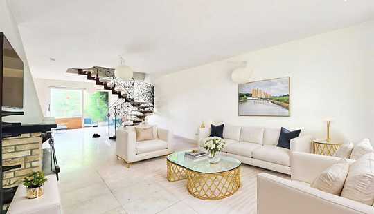 Bild von ELEGANZ TRIFFT RAUMGEFÜHL ✨ Stilvolle Doppelhaushälfte in Frankfurt-Heddernheim!