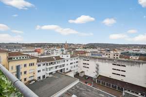 Bezugsfreie, große 2-ZKBB mit Blick über den Dächern von PF-City
