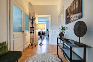 MÖBLIERT - URBAN LIVING - Tolle Altbauwohnung nahe Marienplatz – Die vollständige Adresse der Immobilie erhältst du vom Anbieter., 70180 Lehen, Stuttgart – Vorschaubild 23