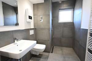 Single o. Studenten App. mit Balkon und Aufzug in Top Lage von der Bochumer Innenstadt!! – Viktoriastr. 22, 44787 Gleisdreieck, Bochum – Vorschaubild 6