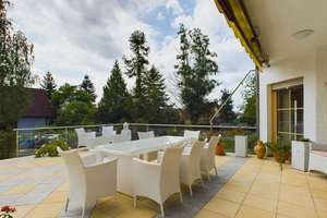 Arbeiten und Wohnen, großzügige luxuriöse Villa, Wohn- und Geschäftshaus zur Selbstnutzung oder Rend – Amselsteig 5 -7, 96155 Buttenheim – Vorschaubild 12