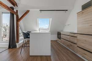 Über den Dächern von Pempelfort – Modernisierte Dachgeschosswohnung mit traumhaftem Weitblick – 40477 Pempelfort, Düsseldorf – Vorschaubild 14