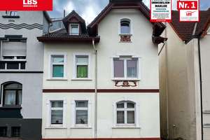 1-/2-Familienhaus, zentrumsnah in Lüdenscheid und trotzdem ruhig:  – Die vollständige Adresse der Immobilie erhältst du vom Anbieter., 58511 Lüdenscheid – Vorschaubild 1