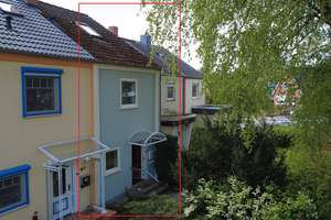 Mittelreihenhaus mit Potential auf Lübecker Erbbaurecht