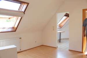 Gemütliches 1 Zi.-Studentenappartement, Küche teilmöbliert, mit sehr guter Anbindung an den ÖPNV – Die vollständige Adresse der Immobilie erhältst du vom Anbieter., 53127 Lengsdorf, Bonn – Vorschaubild 3