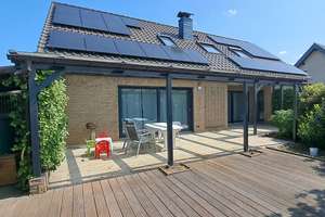 Kernsaniertes Architektenhaus mit PV-Anlage in Ehmen 