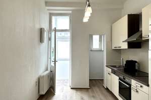 Frisch renovierter Wohntraum mit beheiztem Wintergarten – Modernes 3,5-Zimmer-Heim in zentraler Lage – Gravelottestr. 3, 47053 Hochfeld, Duisburg – Vorschaubild 2