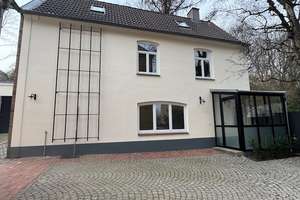 Charmantes Einfamilienhaus mit 3 Zi / Flensburgs zentraler Lage