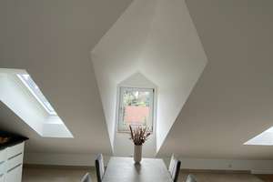 Neuwertige - moderne 2 Zimmer Dachgeschosswohnung EBK Balkon Trudering/Berg am Laim – Weißpfennigweg 9a, 81825 Berg am Laim Ost, München – Vorschaubild 7