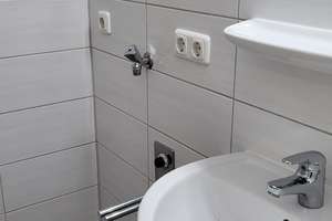 ab 01.09.2026  - Toplage !!!!- Ruhige 2 Zimmer Wohnung neben dem Olympia Park – Fürstenbergstr. 24, 80809 Am Luitpoldpark, München – Vorschaubild 6