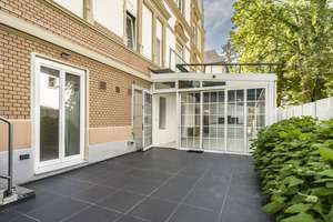 NEU *Paul & Partner* EXKLUSIVES WOHNEN IN BESTER LAGE MIT DESIGNKÜCHE, 3 STELLPLÄTZEN & TERRASSE ! ! – Die vollständige Adresse der Immobilie erhältst du vom Anbieter., 65189 Südost, Wiesbaden – Vorschaubild 7