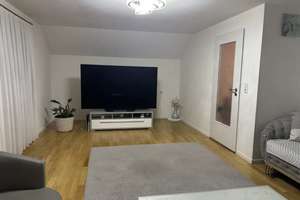 Charmante 3-Zimmer Dachgeschosswohnung in Koblenz-Niederberg – Arenberger Straße 235, 56077 Niederberg, Koblenz – Vorschaubild 1