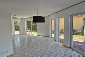 Viel Freiraum: Großzügiges Einfamilienhaus in Kindsbach – Weberstraße 28, 66862 Kindsbach – Vorschaubild 5