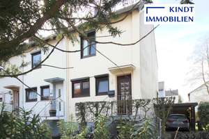 Einziehen und Wohlfühlen - Reihenendhaus mit großem Garten