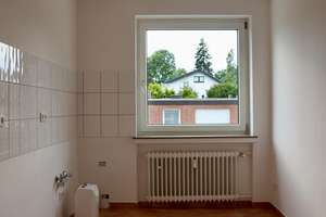 Sonnige 3-Zimmer-Eigentumswohnung mit Südwestbalkon in Düsseldorf-Unterbach – provisionsfrei – Ahornstraße 2, 40627 Unterbach, Düsseldorf – Vorschaubild 3
