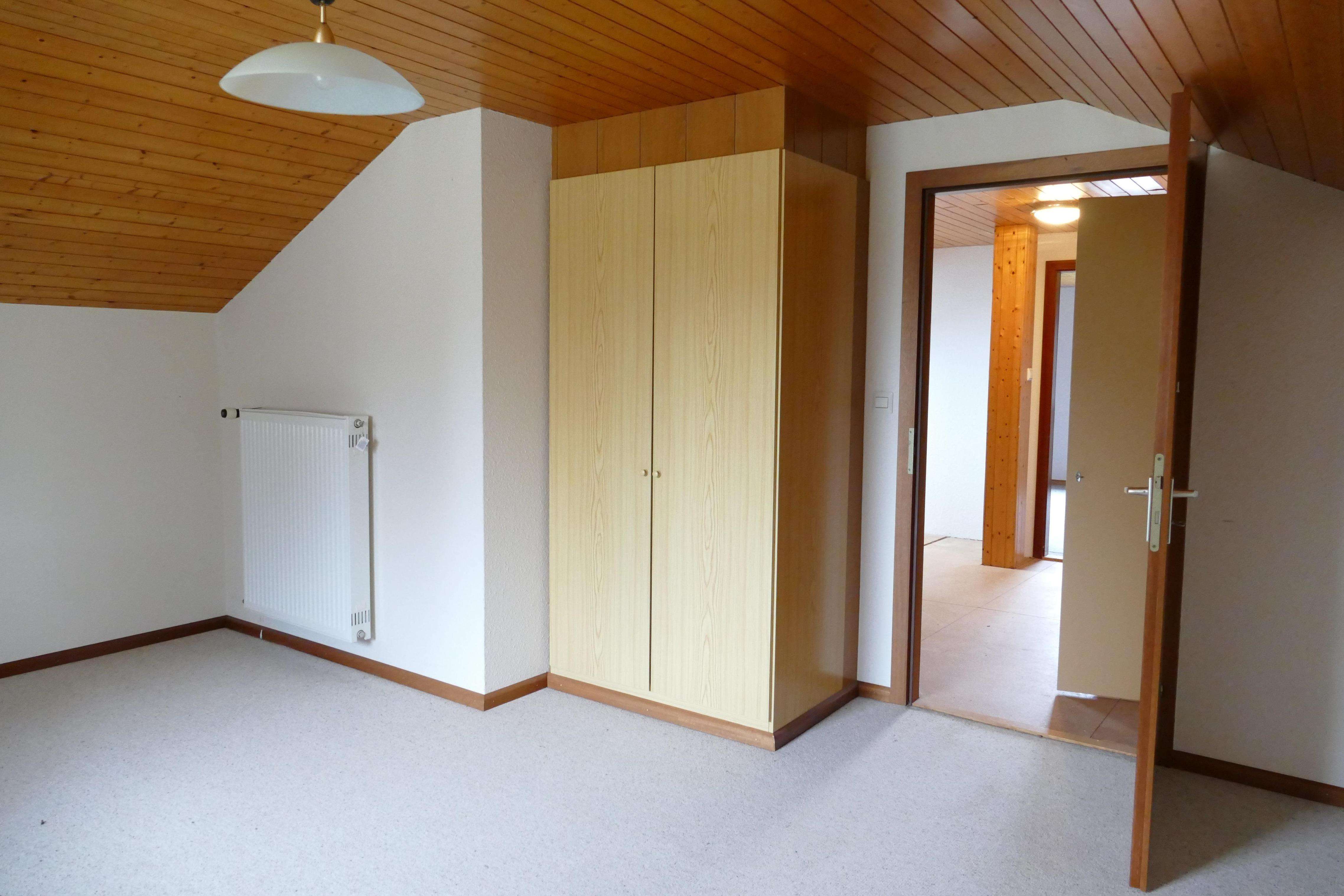 Immobilie in Dettighofen - Zweifamilienhaus in Dettighofen - Ideal für Familien und Investoren - ca. 950 m² Grundstücksfläche!  - Bild 1