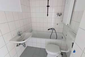 Geräumige 3-Zimmer-Wohnung mit BALKON in ruhiger Wohnlage – Kürschnerweg 34, 33659 Senne, Bielefeld – Vorschaubild 10