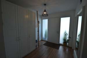 Repräsentative, lichtdurchflutete Doppelhaushälfte mit Einliegerwohnung in exquisiter Spitzenlage. – Die vollständige Adresse der Immobilie erhältst du vom Anbieter., 53229 Holzlar, Bonn – Vorschaubild 3