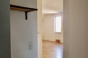 Geschmackvolle, modernisierte 2-Zimmer-DG-Wohnung in Stuttgart – Stuttgart – Vorschaubild 13