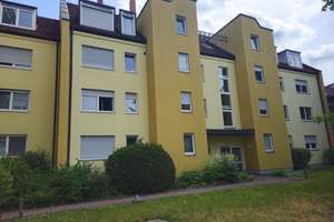 Moderne, gepfegte 2Zi. Wohnung mit Tiefgarage, Innenstadtnähe – Karl-Bröger-Straße 18, 90459 Galgenhof, Nürnberg – Vorschaubild 1