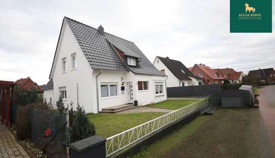 Bild von Einfamilienhaus mit zusätzlichem Bauplatz