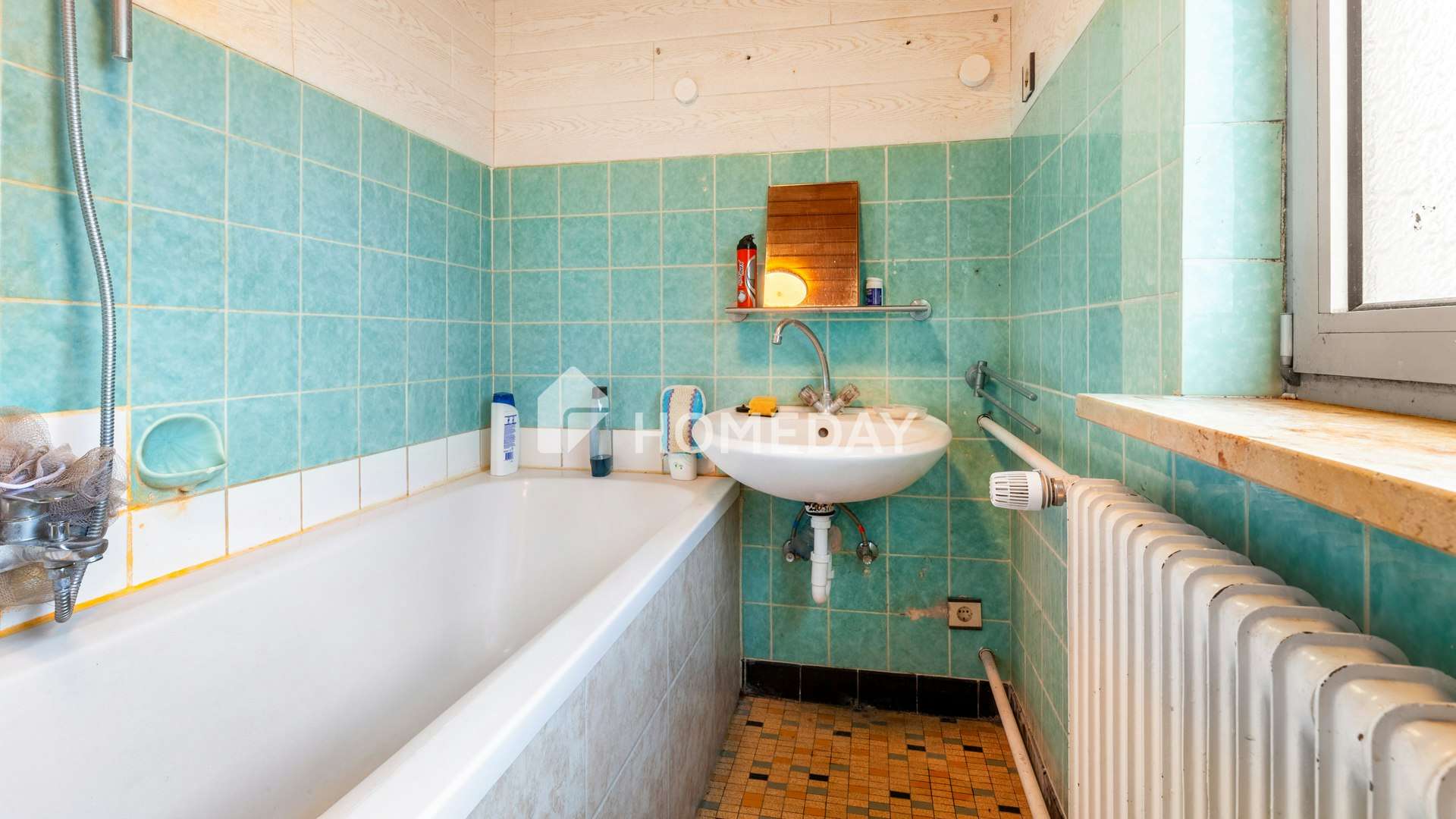 Immobilie in Abenberg - Hier können Kinder schön aufwachsen: Geräumiges EFH mit großem Garten in ruhiger Lage - Bild 2