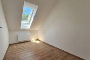 Erstbezug: Lichtdurchflutete neu erbaute Dachgeschosswohnung über dem Norden Ingolstadts – Kleiststr. 41, 85055 Nordost, Ingolstadt – Vorschaubild 6