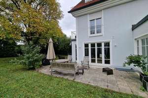 Großes Einfamilienhaus mit Garten in hervorragender Wohnlage München - Obersendling – Die vollständige Adresse der Immobilie erhältst du vom Anbieter., 81477 Obersendling, München – Vorschaubild 8