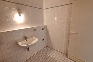 Großzügig Wohnen - nette Mieterschaft - wunderschöne Hofanlage - sofort bezugsfrei – Residenzstraße 104, 13409 Reinickendorf (Ortsteil), Berlin – Vorschaubild 12