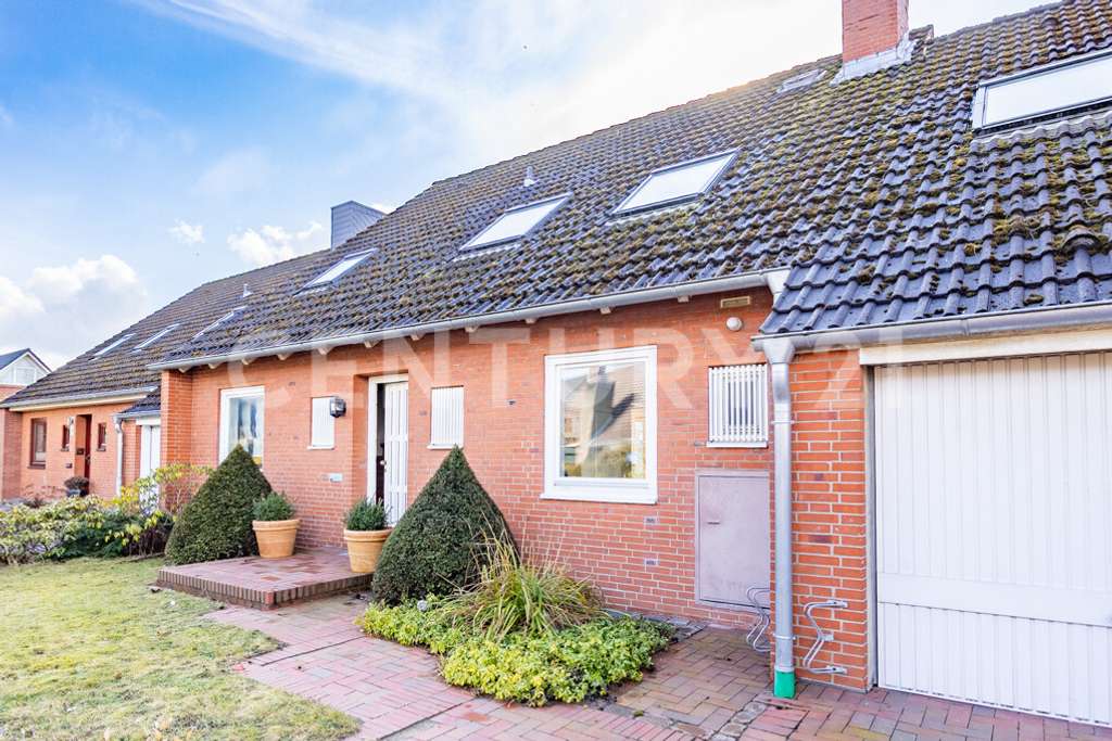 Immobilie in Heikendorf - Meer. Ruhe. Zuhause. – Familienhaus in Heikendorf - Bild 1