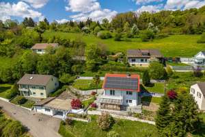 Wohnen mit Weitblick – Familienidylle in Aussichtslage – Die vollständige Adresse der Immobilie erhältst du vom Anbieter., 78315 Radolfzell am Bodensee – Vorschaubild 2