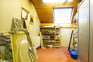 Einfamilienhaus mit ausgebautem Raum im Dachgeschoss, schönem Garten und 2 Garagen – Tübingen (Kreis) – Vorschaubild 18