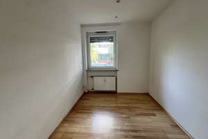 Moosach***Erbbau - Schöne, großzügige  2,5-Zimmer-Wohnung mit großem Süd-Westbalkon – Die vollständige Adresse der Immobilie erhältst du vom Anbieter., 80993 Alt-Moosach, München – Vorschaubild 6