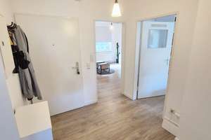 Perfekte 2-Zimmer Studentenwohnung in Köln-Nippes - MIT VIRTUELLEM RUNDGANG! – 50733 Nippes (Ortsteil), Köln – Vorschaubild 2