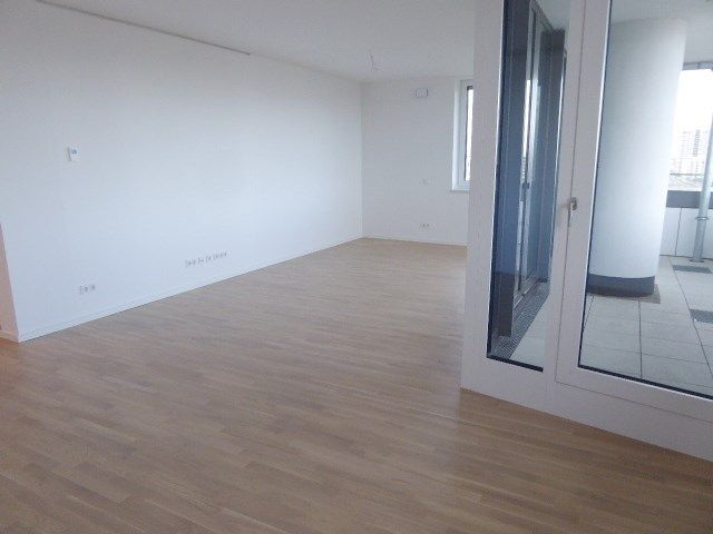 PRAEDIUM......V-E-R-M-I-E-T-E-T image 5