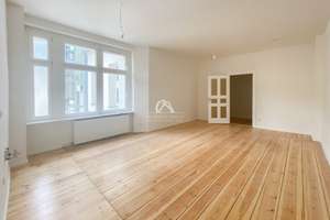 SANIERT MIT WOHNKÜCHE | BESTLAGE SAMARITERKIEZ |  SEITENFLÜGEL 4.OG | OHNE AUFZUG | PROVISIONSFREI | – Samariterstr. 26, 10247 Friedrichshain, Berlin – Vorschaubild 1