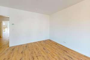 BALKON & TIEFGARAGE: frisch renovierte 2-Zimmer Wohnung mit Zeitmietvertrag – Die vollständige Adresse der Immobilie erhältst du vom Anbieter., 22523 Eidelstedt, Hamburg – Vorschaubild 8